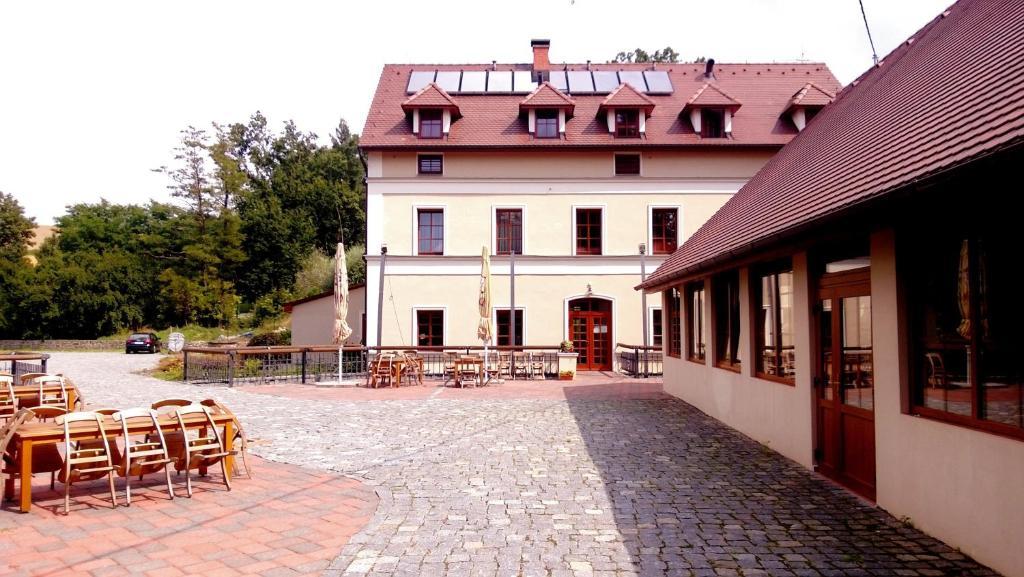 Pension Mlyn Stare Mitrovice Sedlec-Prcice Dış mekan fotoğraf